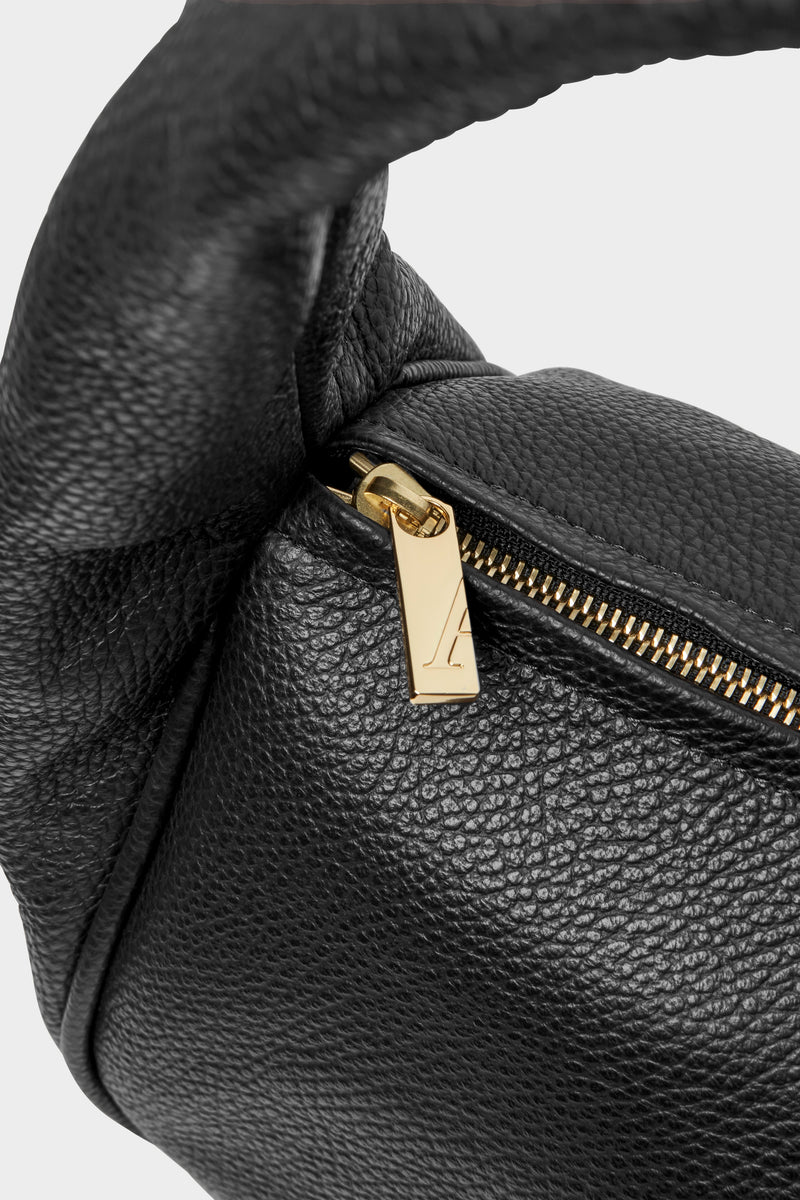 Midi Halo Shoulder Bag in Grain Black