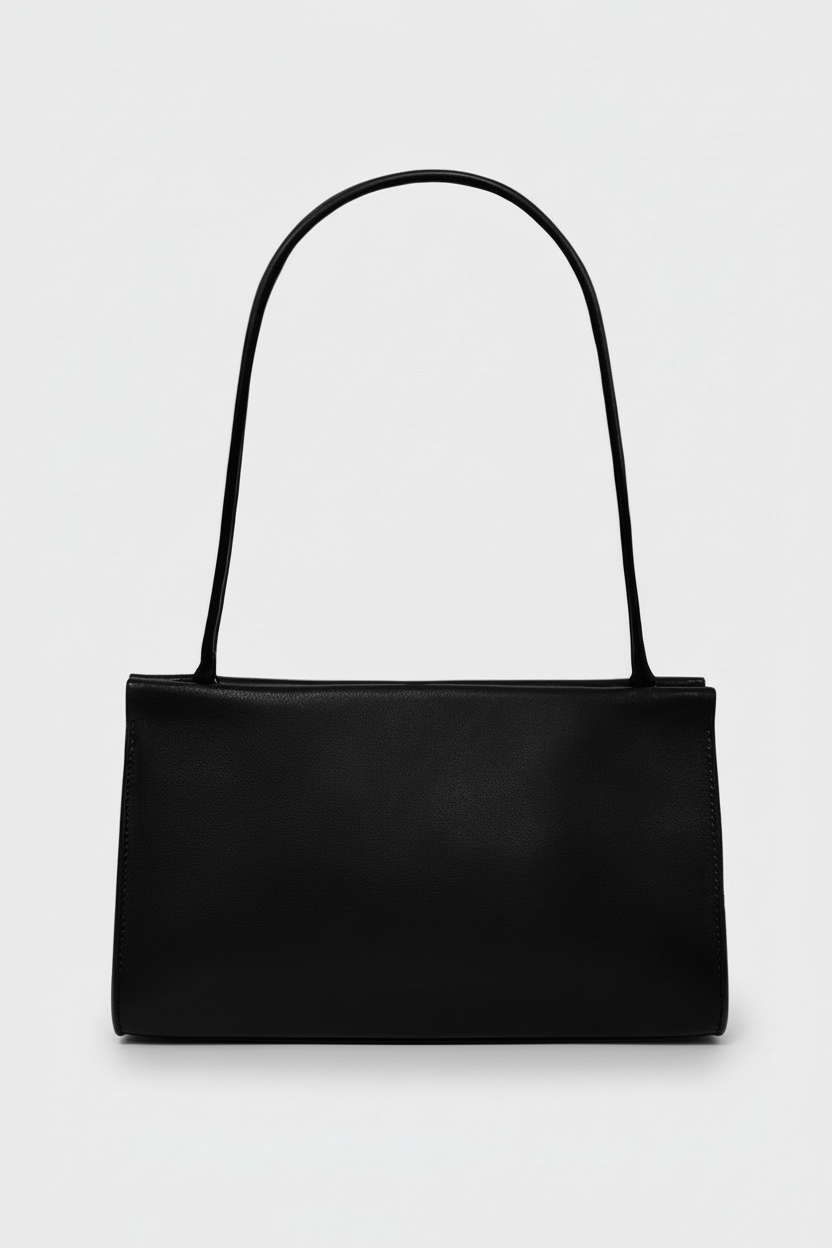 Teardrop Clutch in Smooth Black