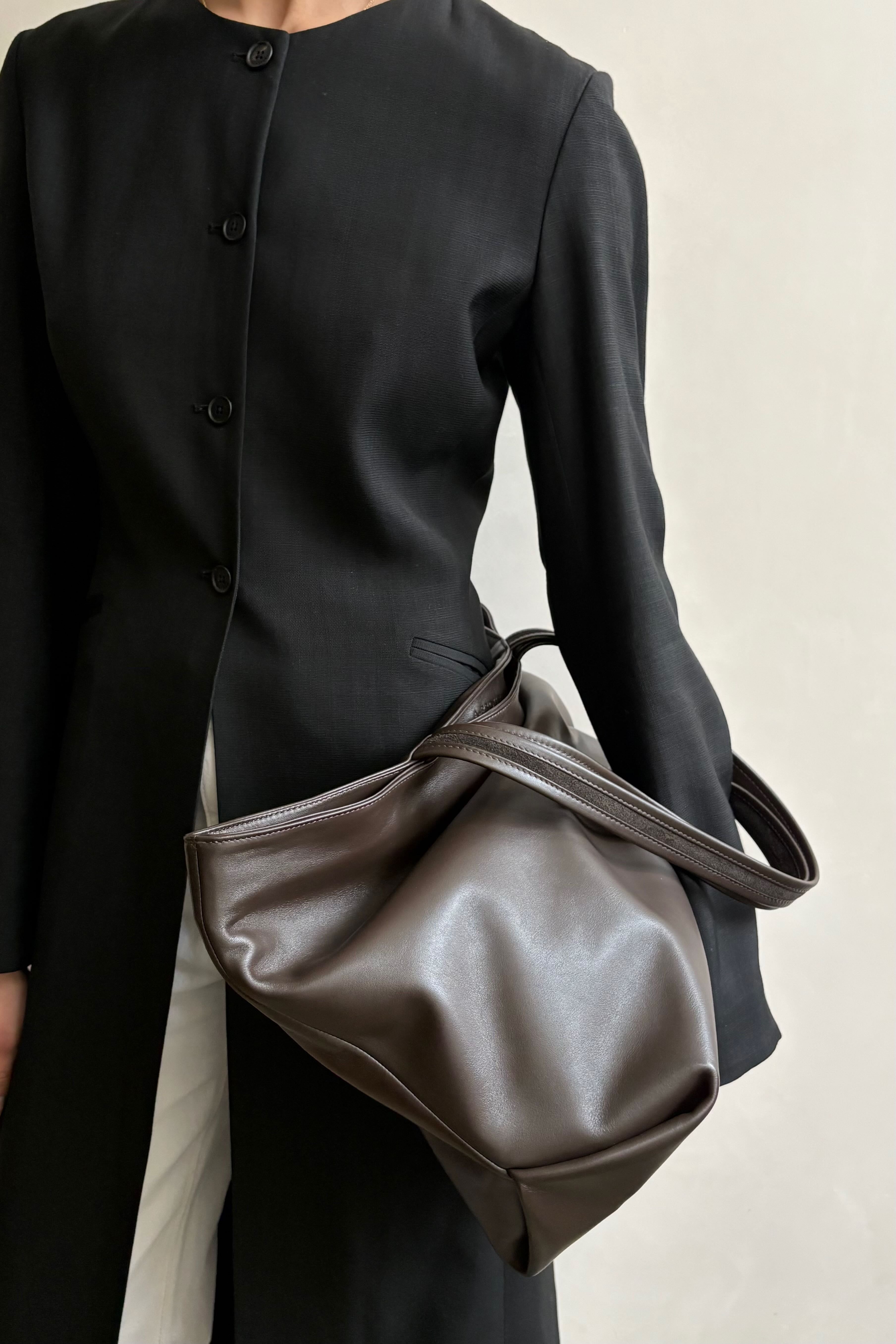 Large Simple Fold Tote in Smooth Dark Brown