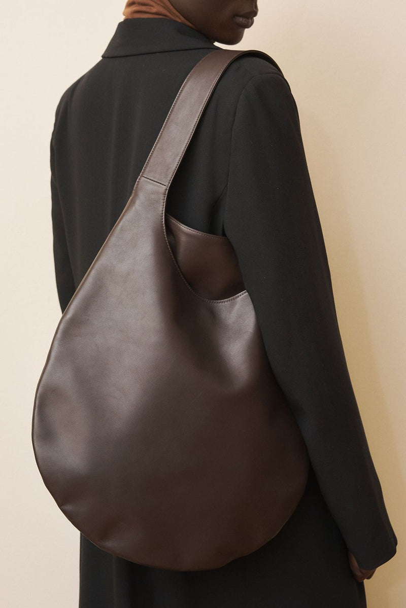 One Hobo Bag in Smooth Dark Brown