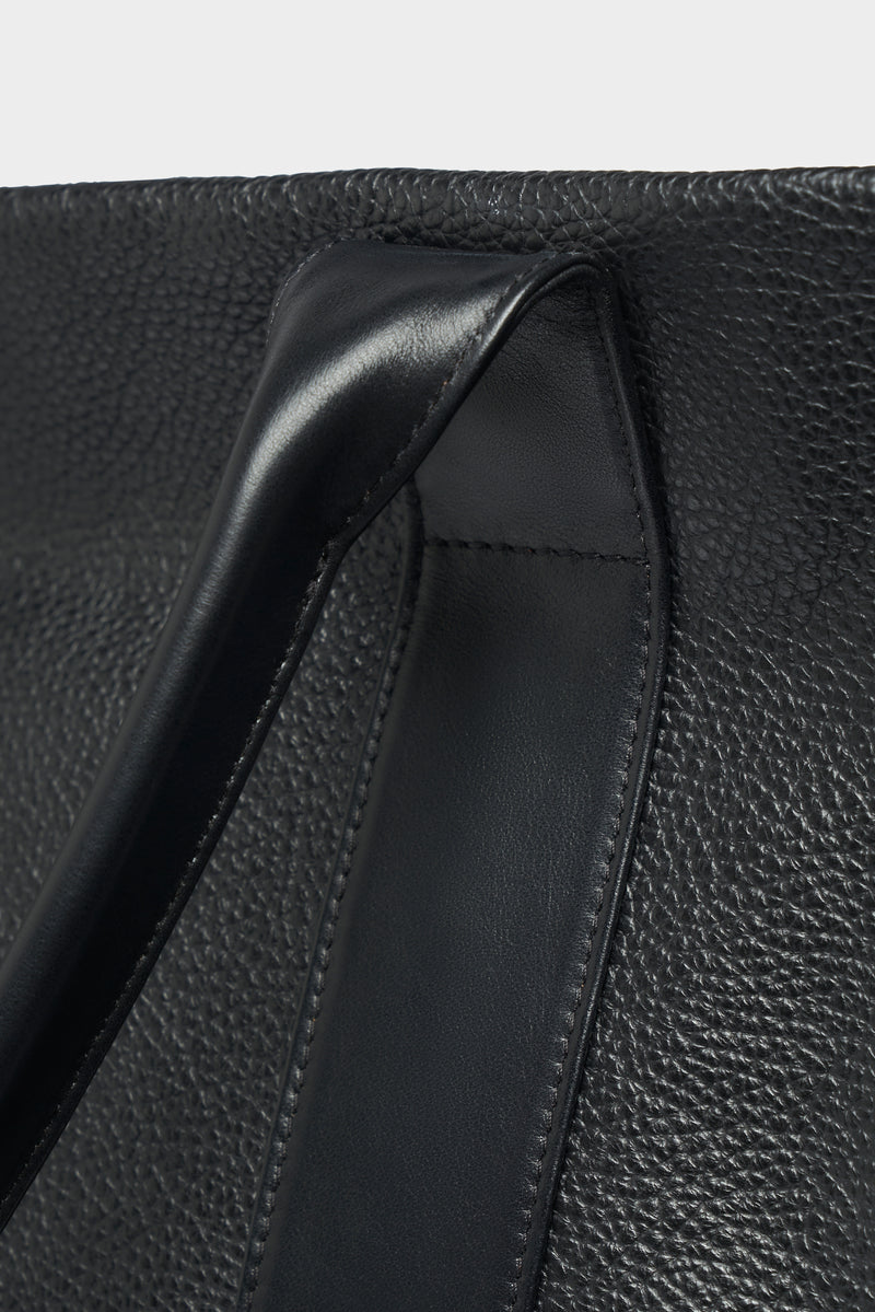 Large Grocer Leather Tote in Grain Black