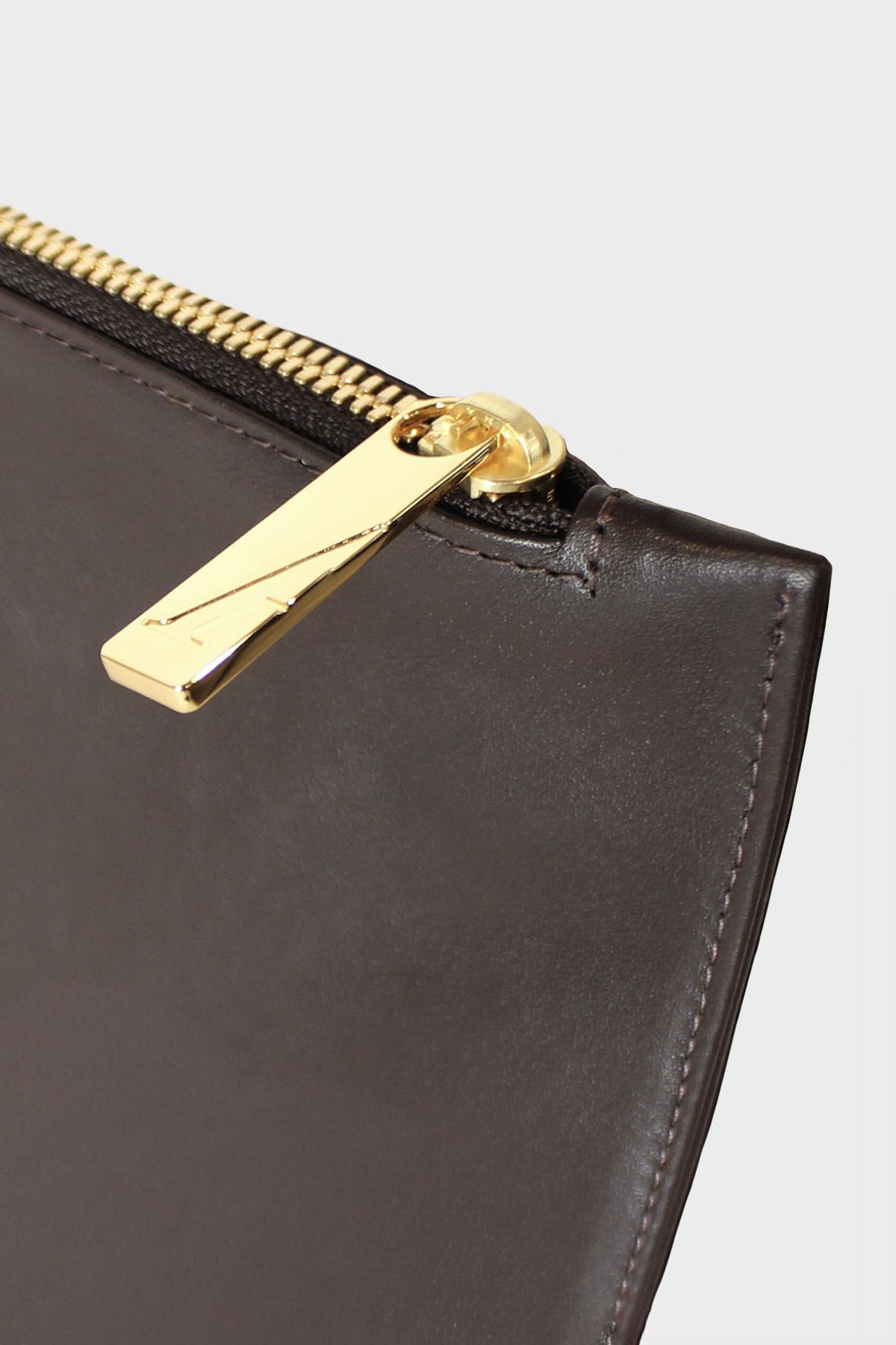 Laptop Sleeve in Smooth Dark Brown