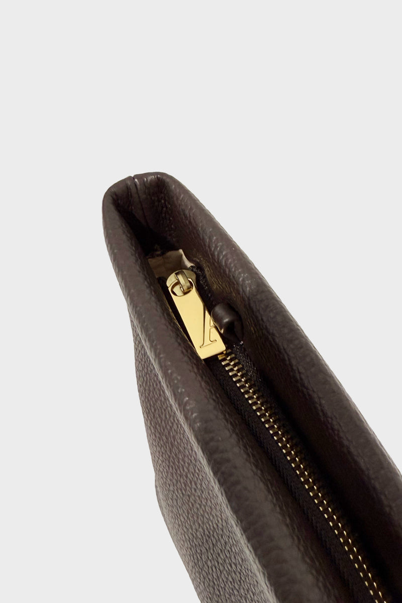 Small Trapezoid Clutch in Grain Dark Brown