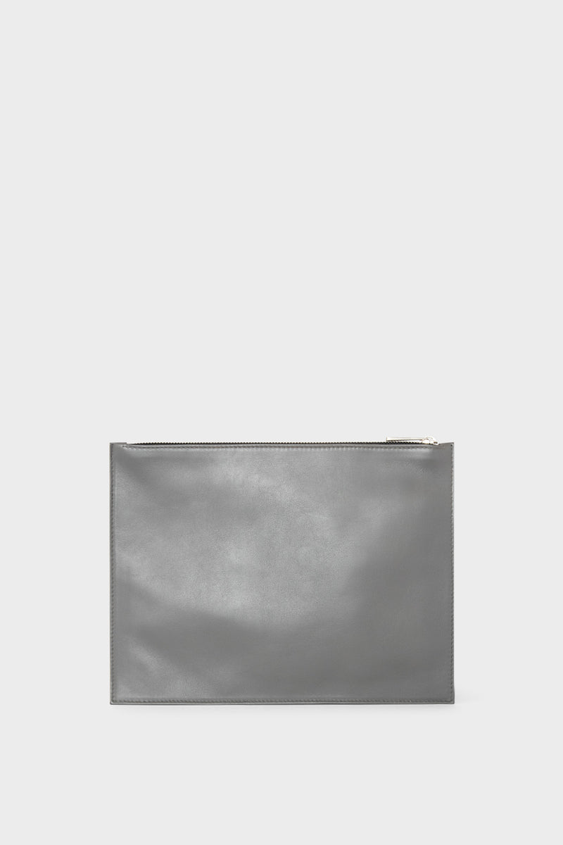 Pouch in Smooth Grey