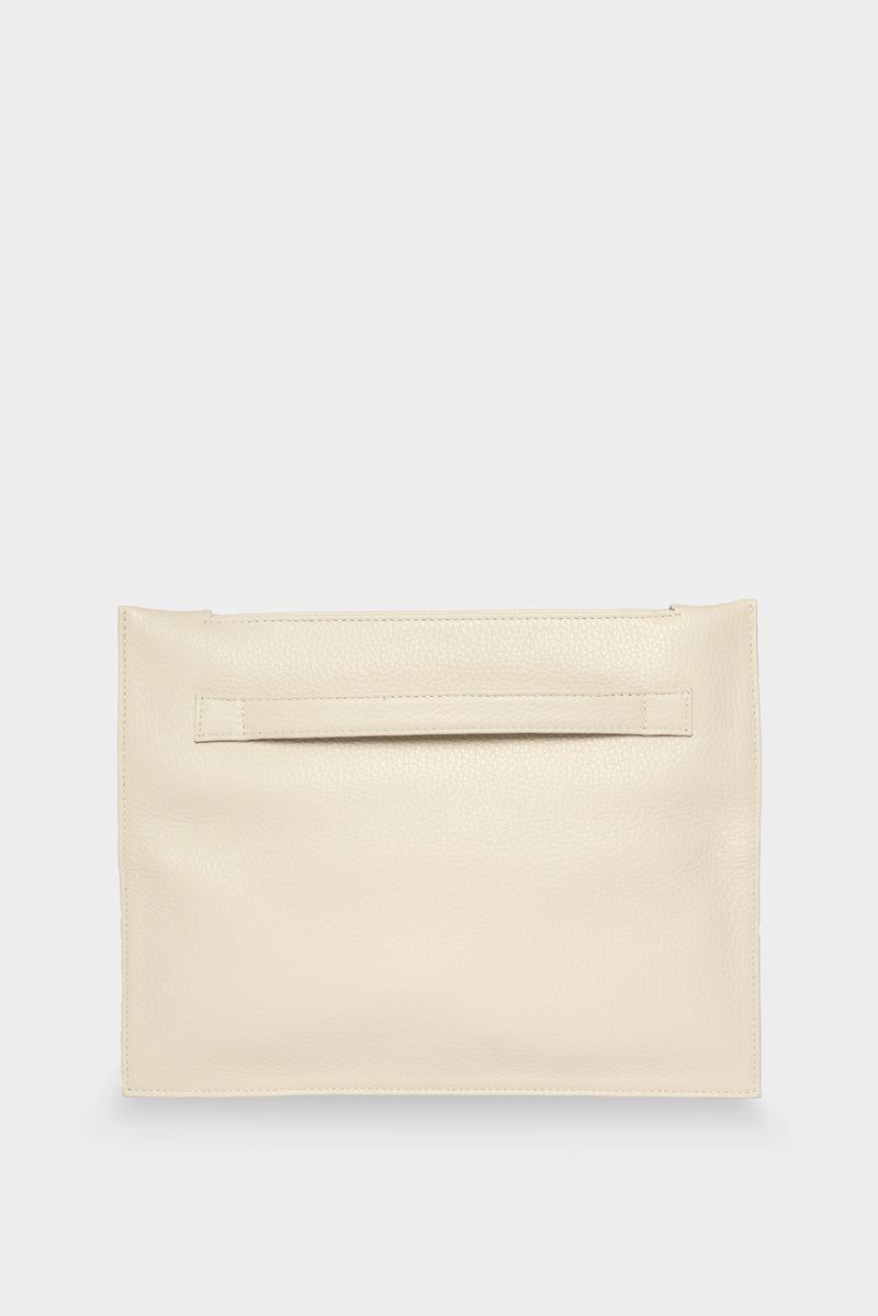 Small Handle Clutch in Grain White Wash