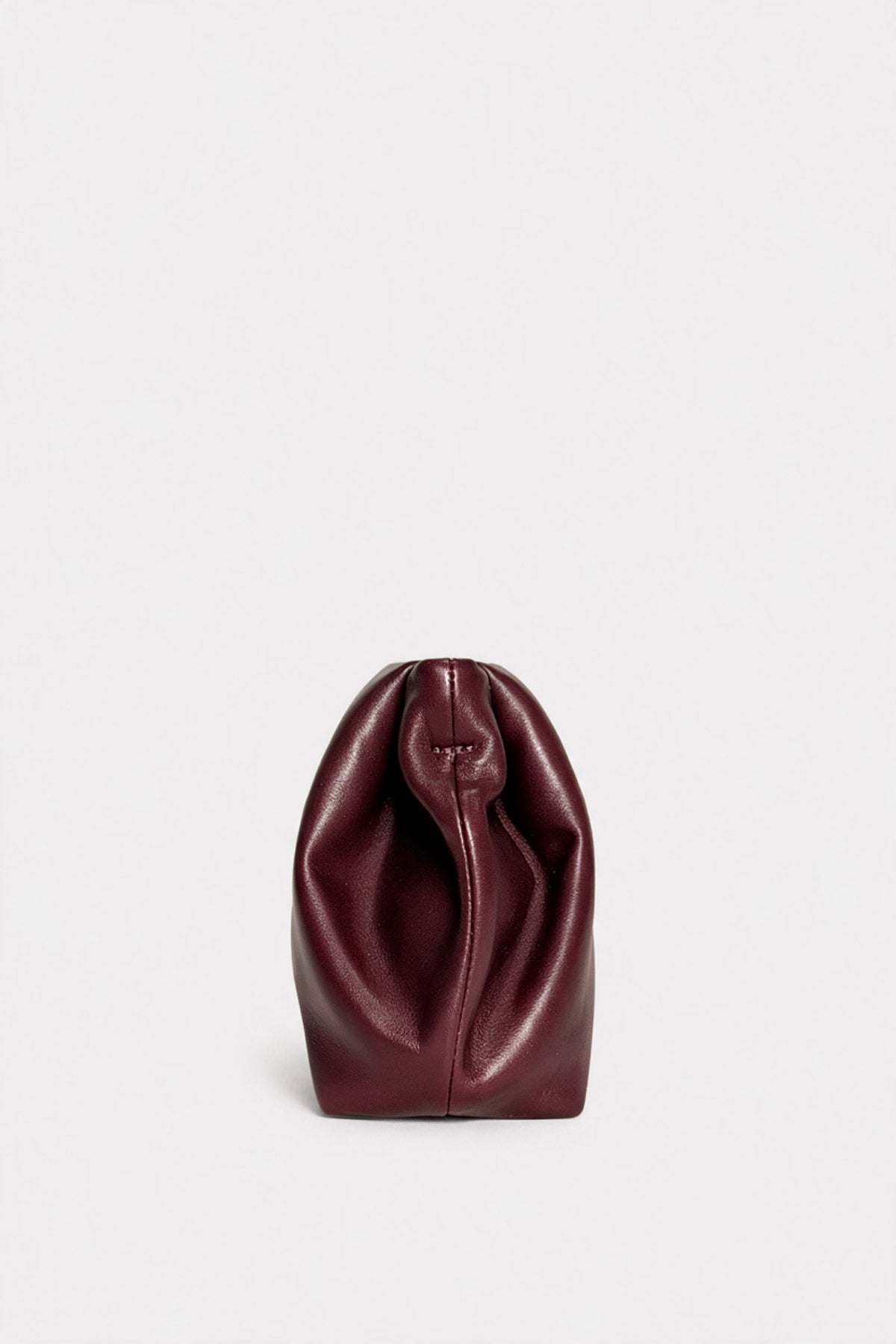 Slim Curve Clutch in Smooth Burgundy