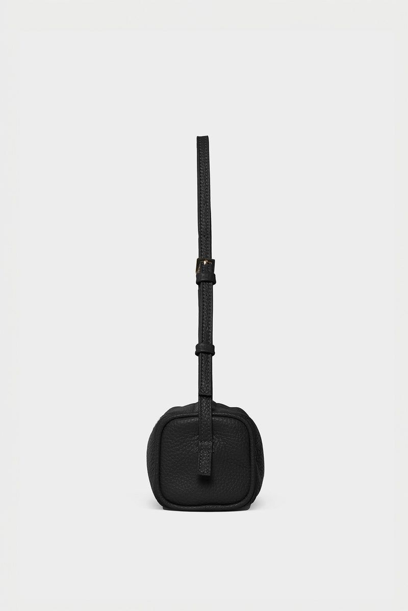 Small Barrel Shoulder Bag Grain Black
