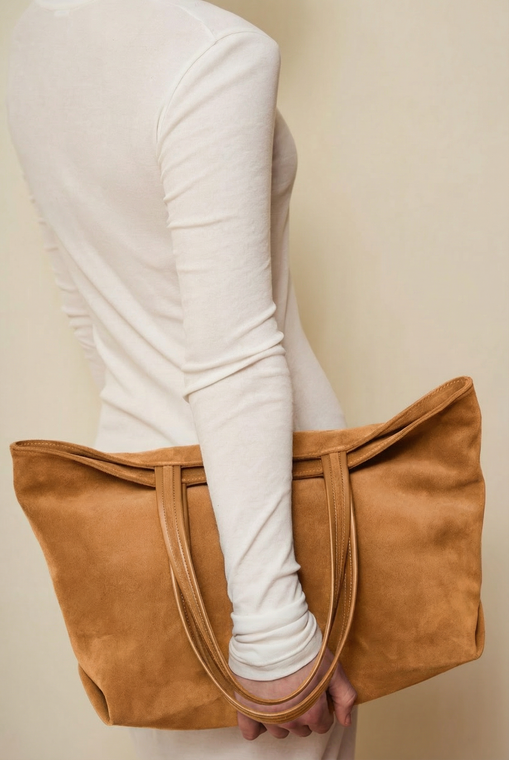 Simple Fold Tote in Suede Tan