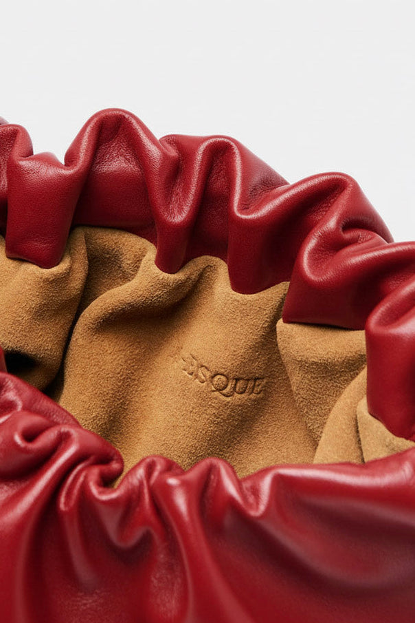 Midi Puffa in Smooth Red