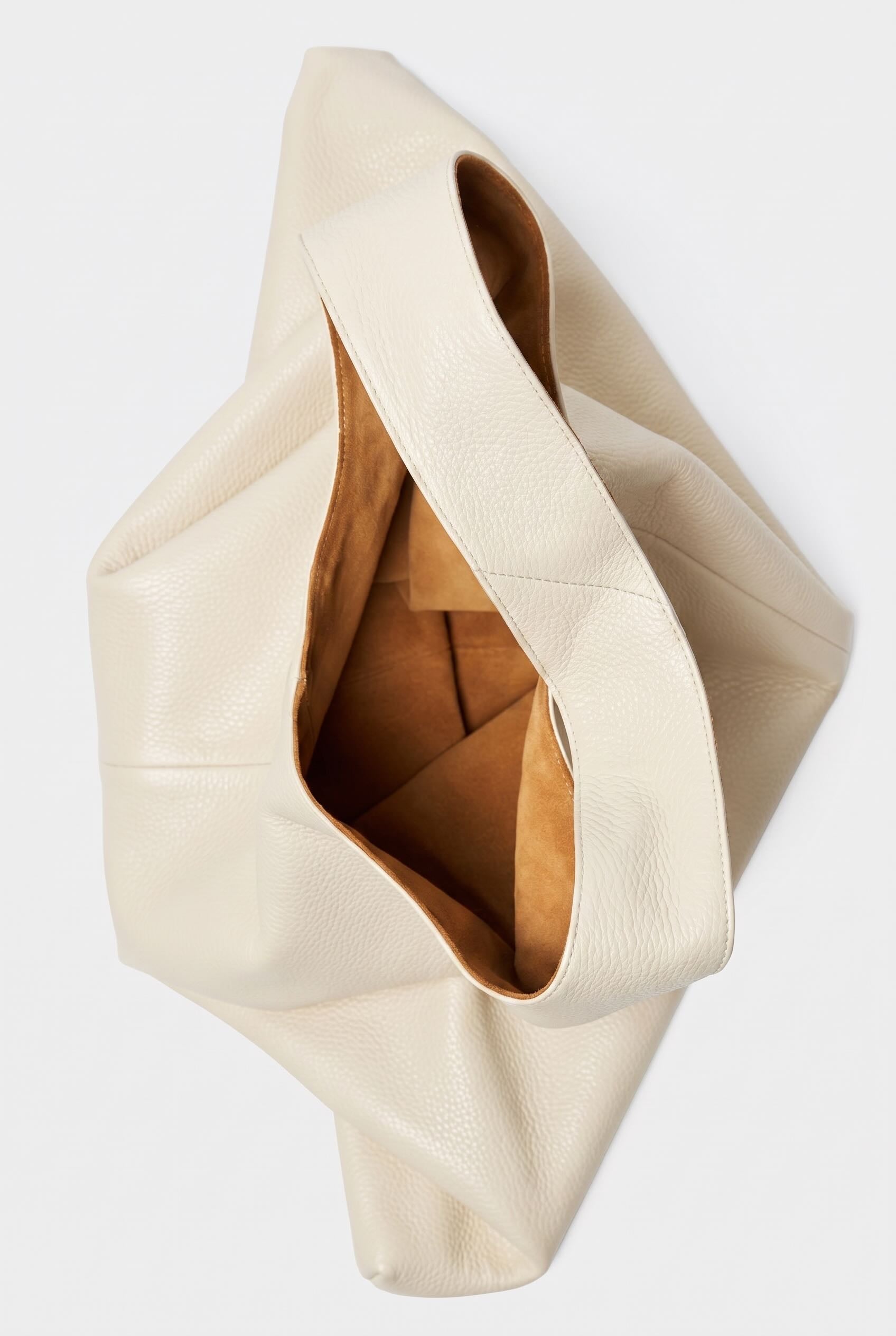 Large Reversible Lightning Sack in Grain White Wash and Suede Tan