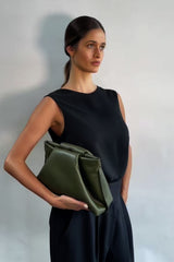 Fold Clutch in Smooth Khaki