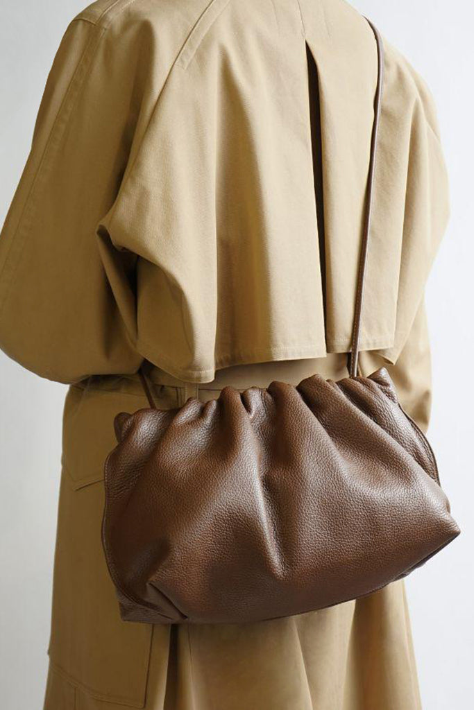 Puffa Clutch in Grain Brown