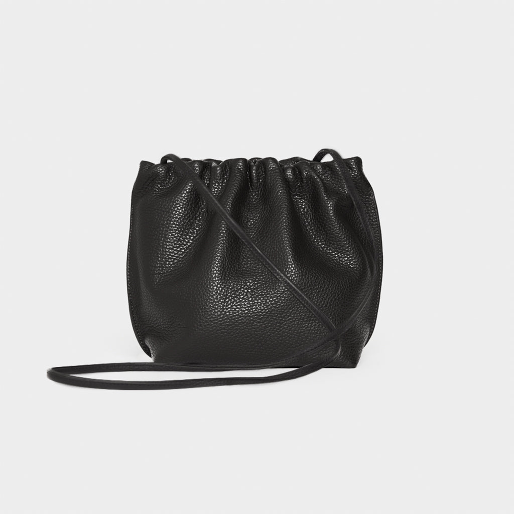 Puffa Square Grain Black