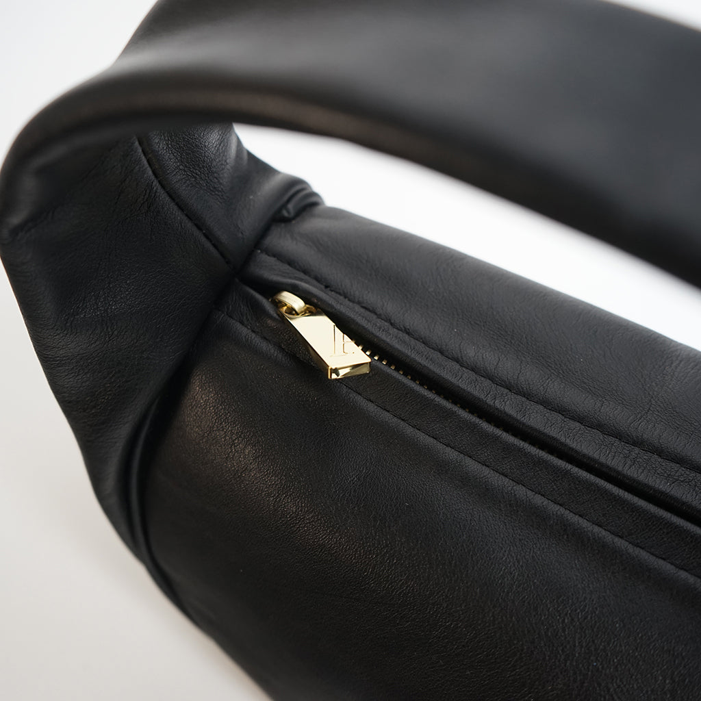 Mini Halo Bag in Smooth Black