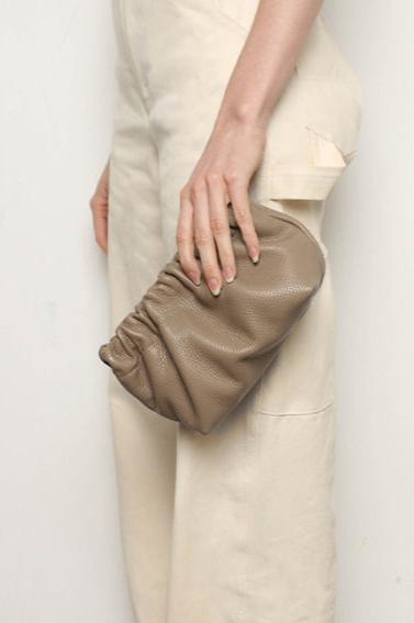 Mini Mellow Clutch in Light Elephant